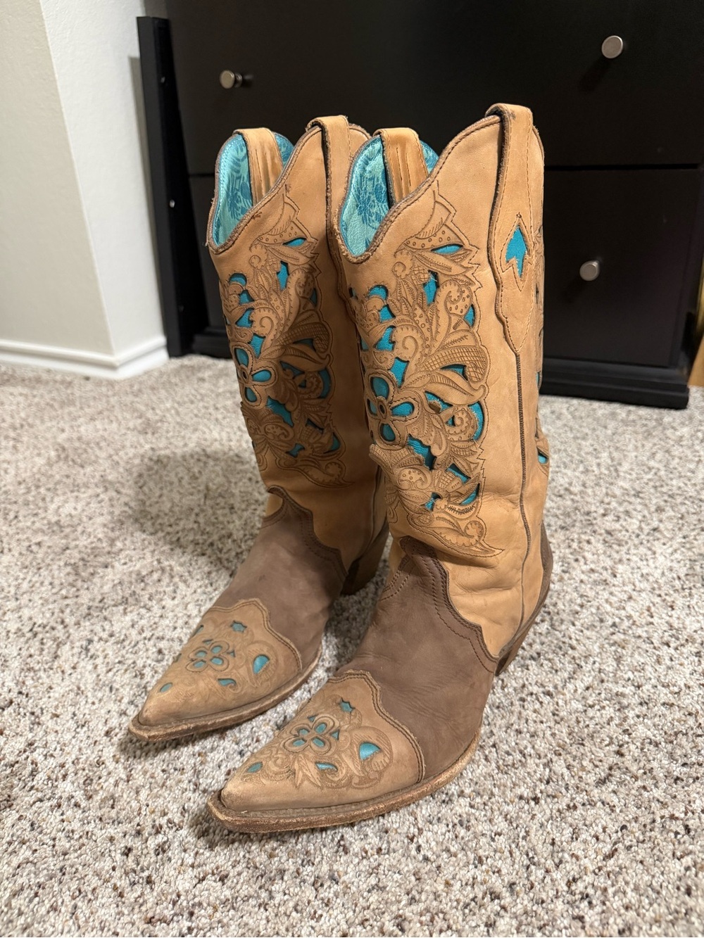 Corral Brown & Turquoise Leather Cutout Western Cowboy Boots – Size 9.5 M